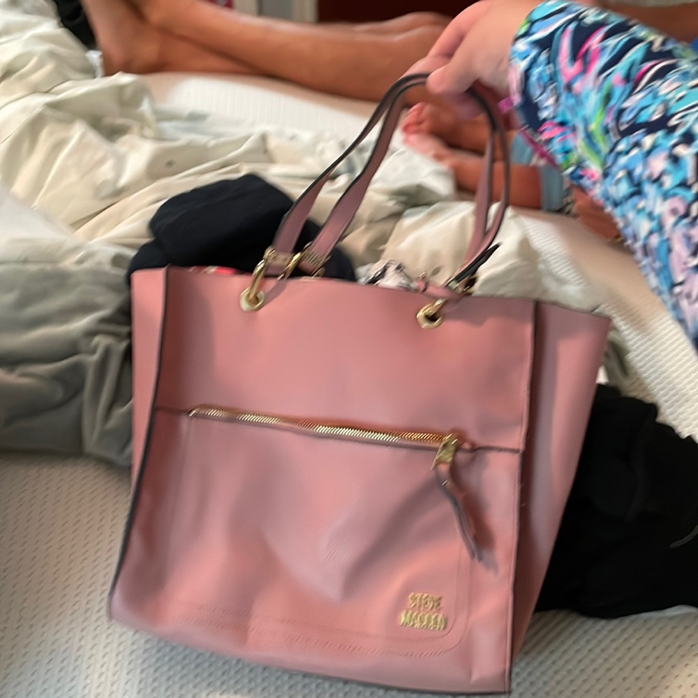 NWT Steve Madden bag!